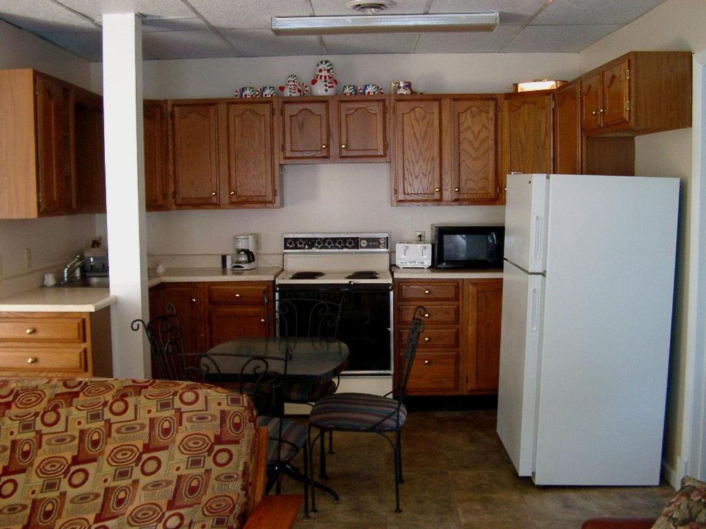 Windsor Motel Lake George Luaran gambar